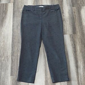 Women’s size 8 Loft Marisa the Rivera striped cropped ankle pants gray